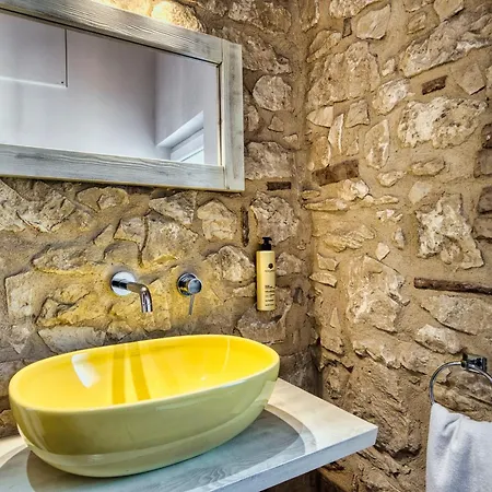 Romeo Giulietta Nocleg ze śniadaniem 4*